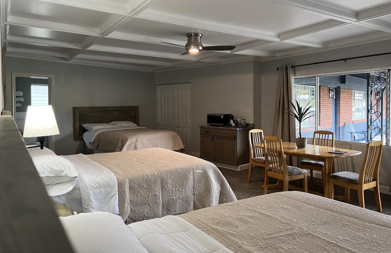 Bluegem Motel Хай Спрингс Екстериор снимка